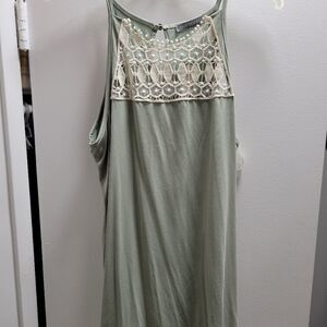 Seafoam green tank top‎